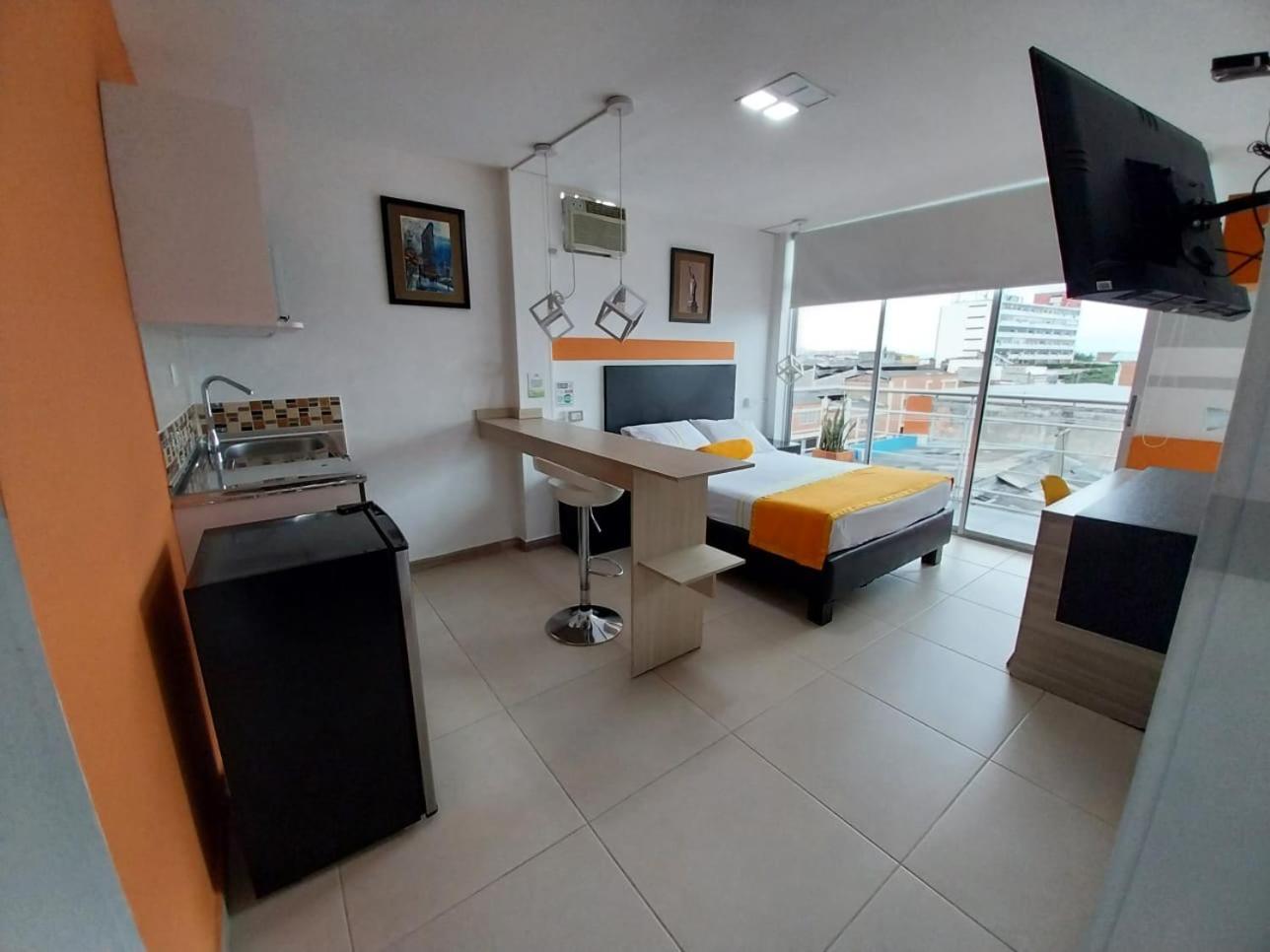Econotel Colours กาลี ภายนอก รูปภาพ