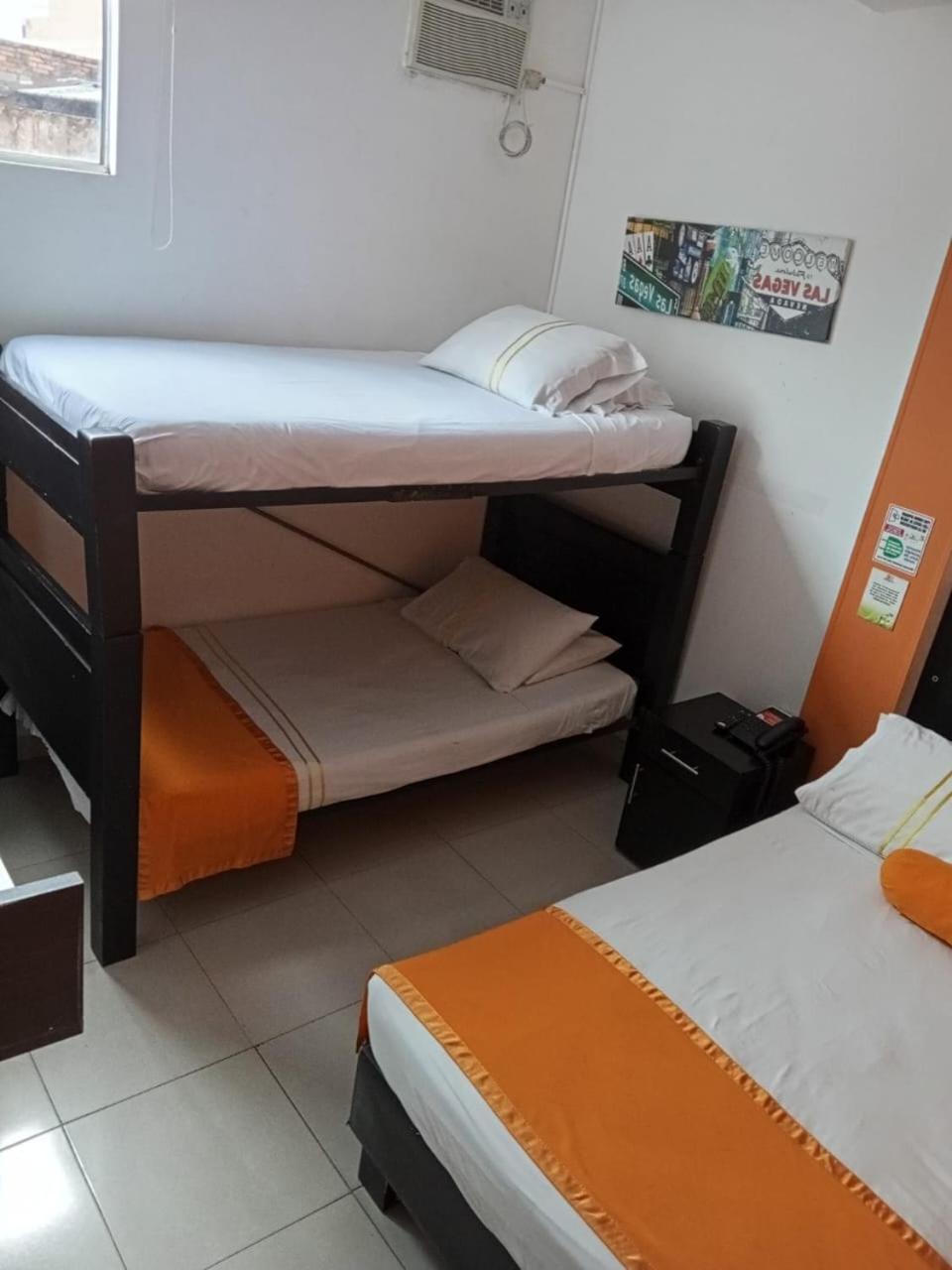 Econotel Colours กาลี ภายนอก รูปภาพ
