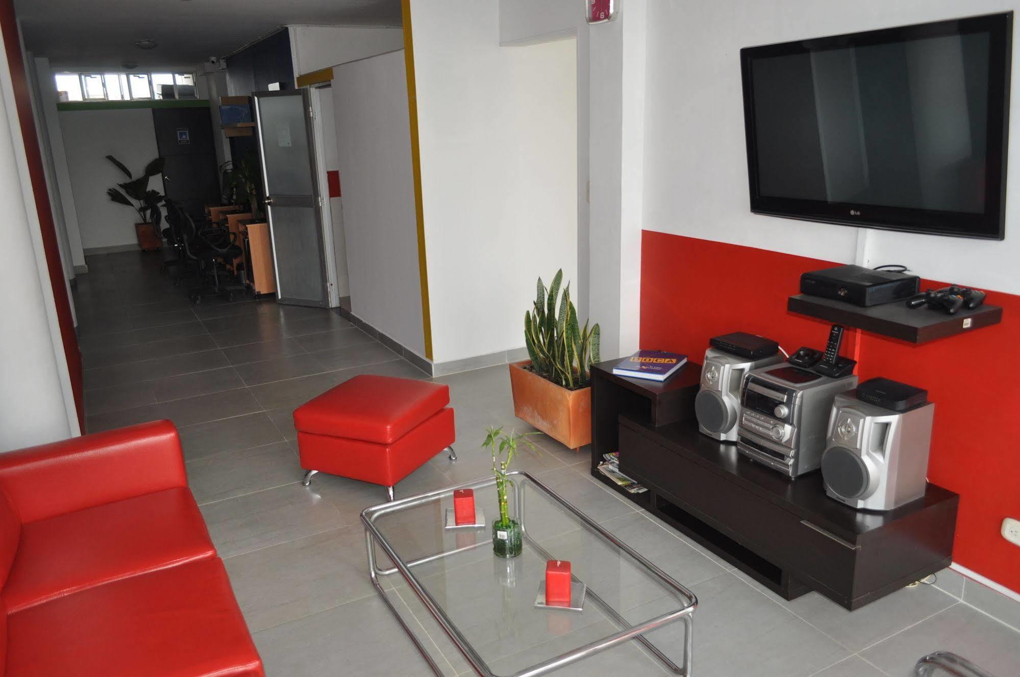 Econotel Colours กาลี ภายนอก รูปภาพ